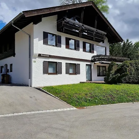 Sonnenaufgang Mit 2 Balkonen Im Haus Bucheneck In Oberstdorf-tiefenbach Apartment